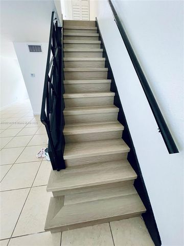 825 NW 46th Ave 825, Plantation, FL 33317