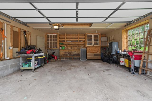 944 Mahtomedi Avenue, Mahtomedi, MN 55115