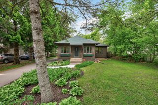 944 Mahtomedi Avenue, Mahtomedi, MN 55115