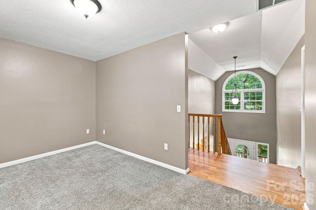 95 Holly Ridge Road, Waynesville, NC 28786