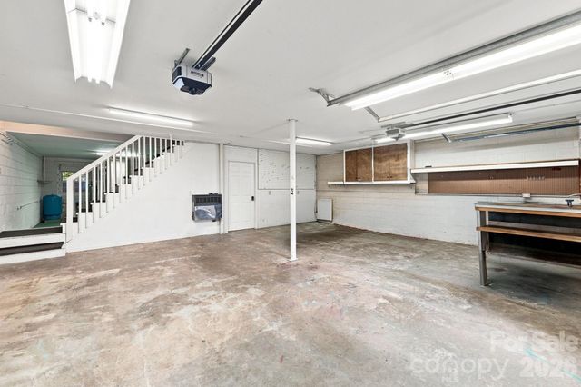 95 Holly Ridge Road, Waynesville, NC 28786