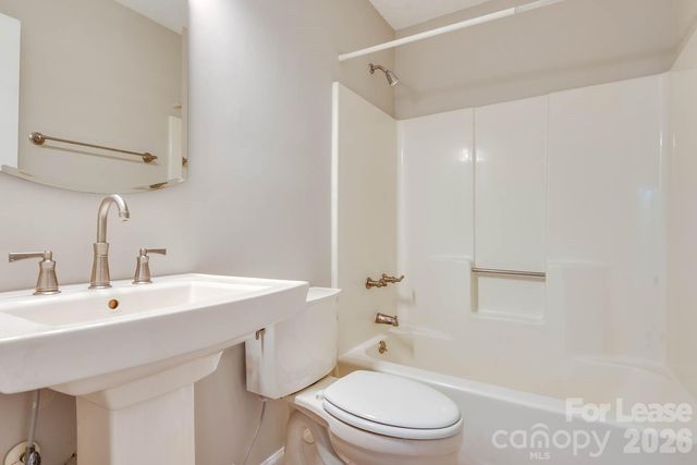 13818 Faversham Court, Pineville, NC 28134
