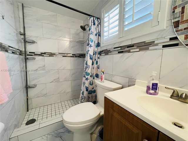 6118 Mayo Street 2, Hollywood, FL 33023