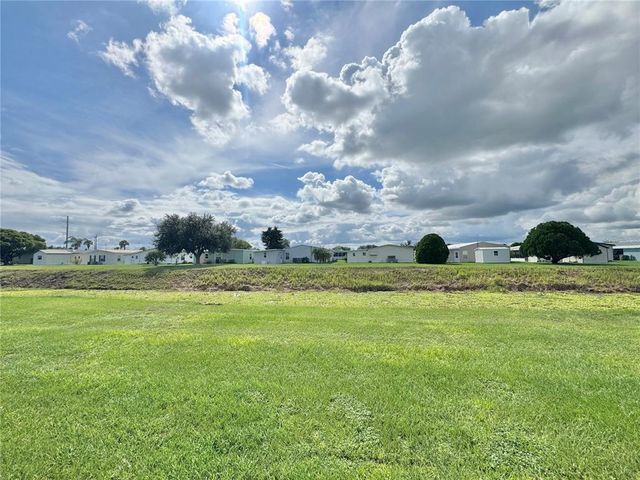 7015 FAIRVIEW VILLAGE CIRCLE, Winter Haven, FL 33881