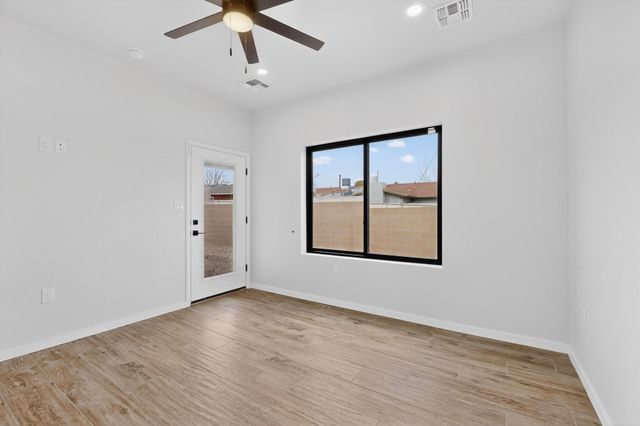 10309 Catalina Court SW, Albuquerque, NM 87121