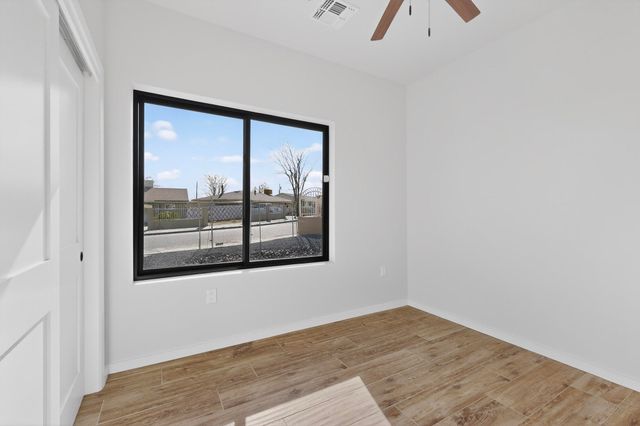 10309 Catalina Court SW, Albuquerque, NM 87121