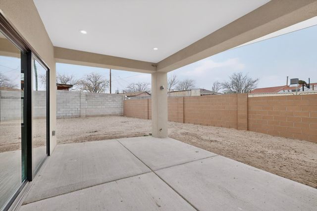 10309 Catalina Court SW, Albuquerque, NM 87121