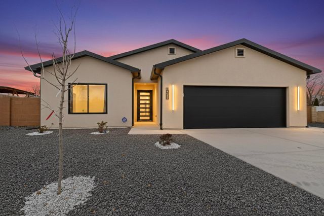 10309 Catalina Court SW, Albuquerque, NM 87121