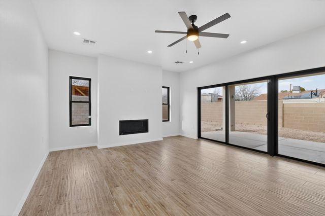 10309 Catalina Court SW, Albuquerque, NM 87121