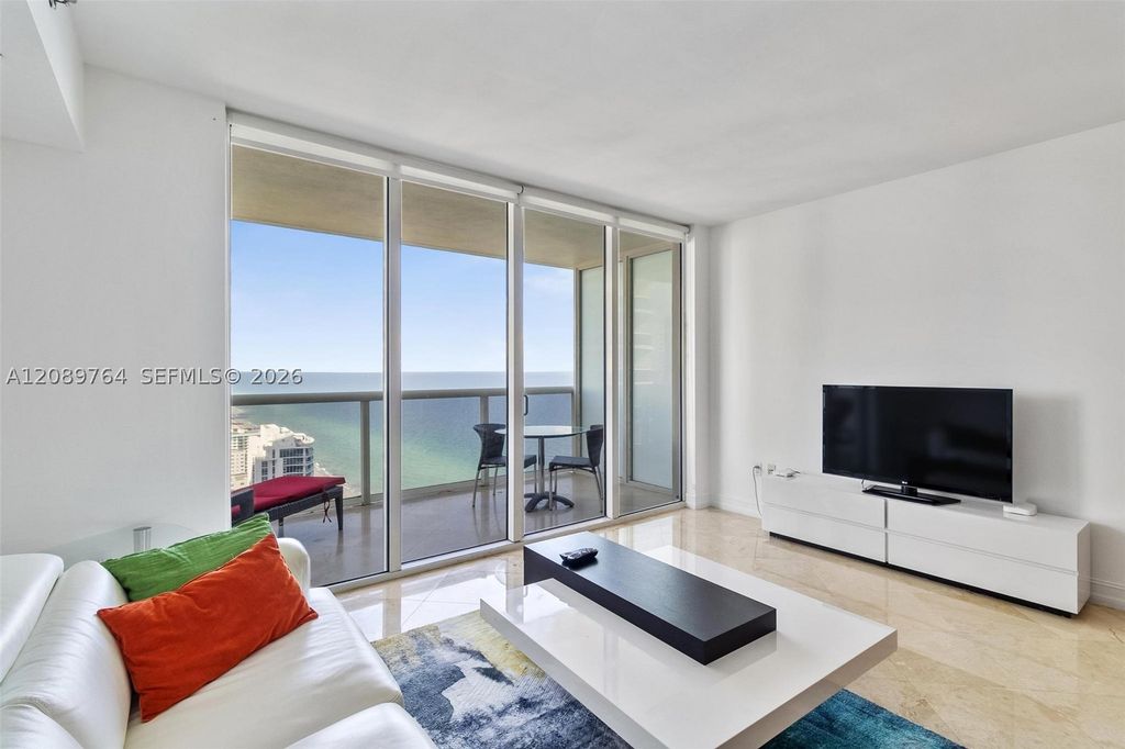 1830 S Ocean Dr 3809, Hallandale Beach, FL 33009