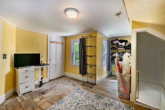 135 Hart St, Beverly, MA 01915