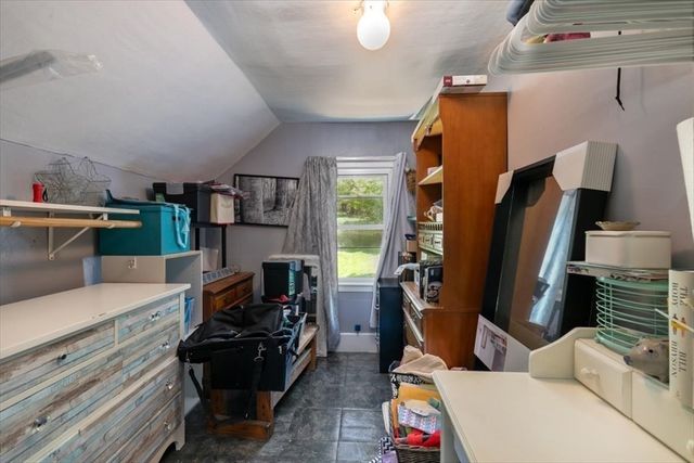 135 Hart St, Beverly, MA 01915