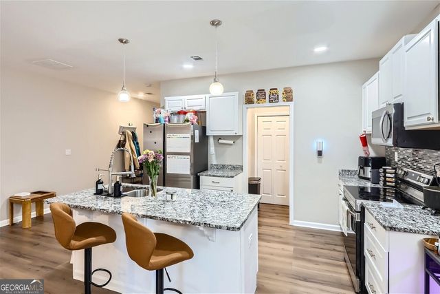 7805 Rock Rose Lane, Fairburn, GA 30213