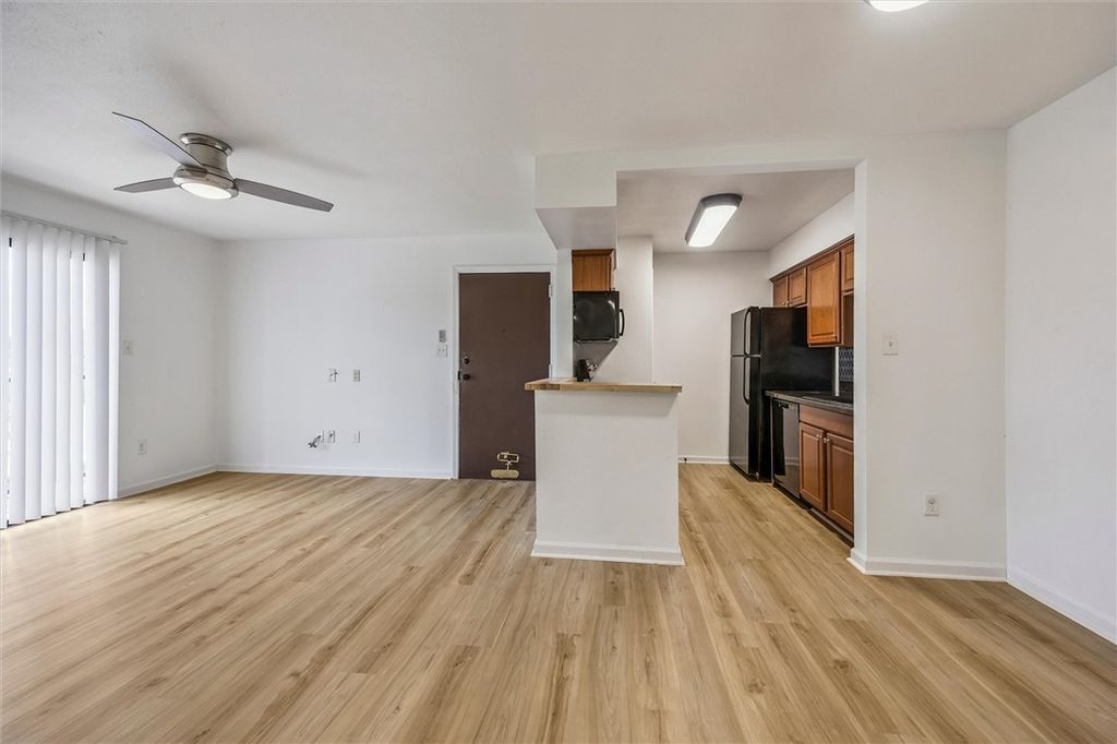 904 University Oaks Blvd. 118, College Station, TX 77840 — photo 4