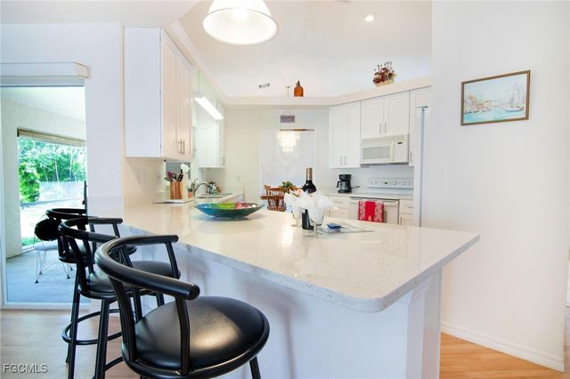 3032 SW 10th AVE, Cape Coral, FL 33914