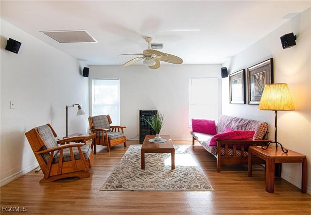 3032 SW 10th AVE, Cape Coral, FL 33914