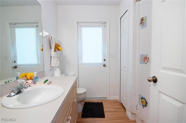 3032 SW 10th AVE, Cape Coral, FL 33914