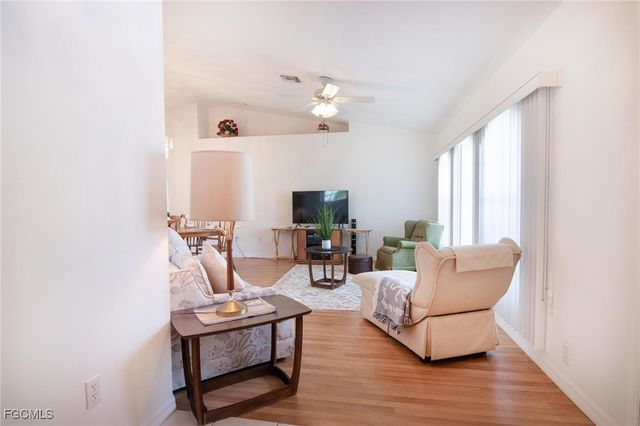 3032 SW 10th AVE, Cape Coral, FL 33914