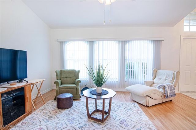 3032 SW 10th AVE, Cape Coral, FL 33914