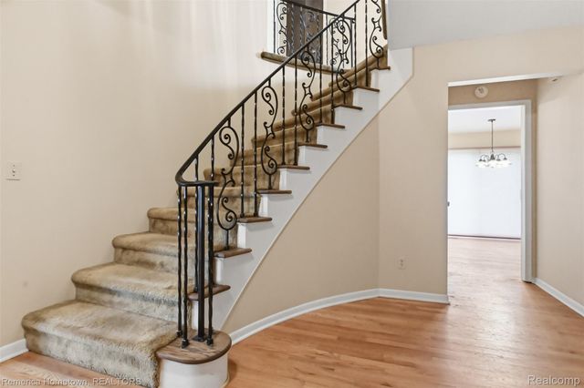 12811 Glenview Drive, Plymouth Charter Township, MI 48170