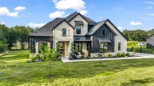 141 Lakeside Drive, Lipan, TX 76462
