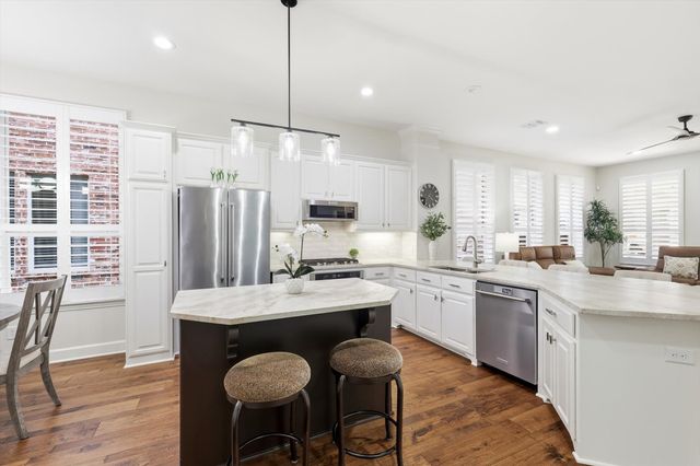 1161 Bonham Parkway, Lantana, TX 76226