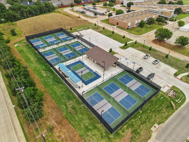 1161 Bonham Parkway, Lantana, TX 76226