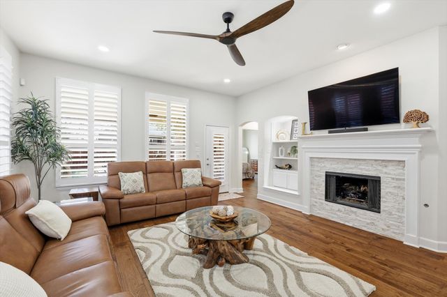 1161 Bonham Parkway, Lantana, TX 76226