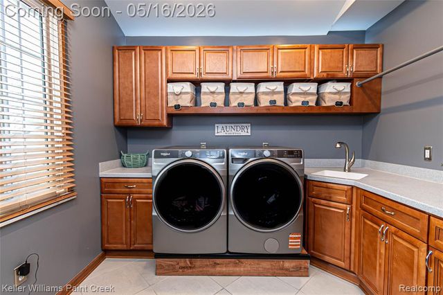 47038 Sarnus Drive, Macomb, MI 48044