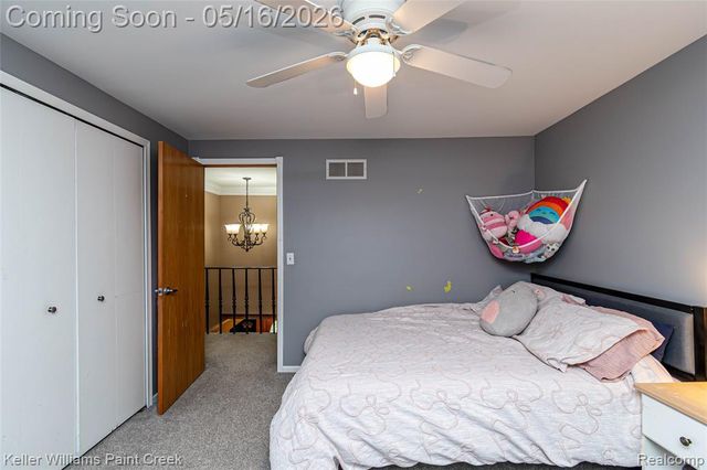 47038 Sarnus Drive, Macomb, MI 48044