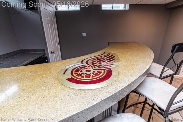 47038 Sarnus Drive, Macomb, MI 48044