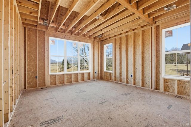 7 Wingfield Drive, Goode, VA 24556