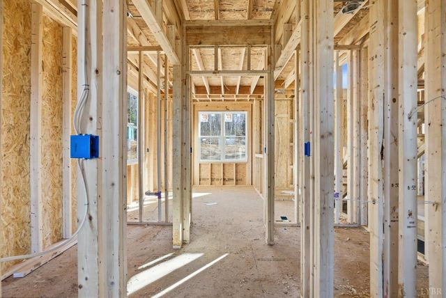 7 Wingfield Drive, Goode, VA 24556