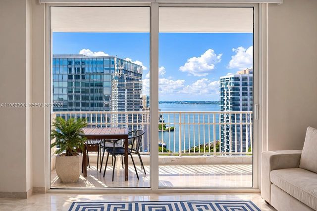 701 Brickell Key Dr. #1611, Miami, FL 33131