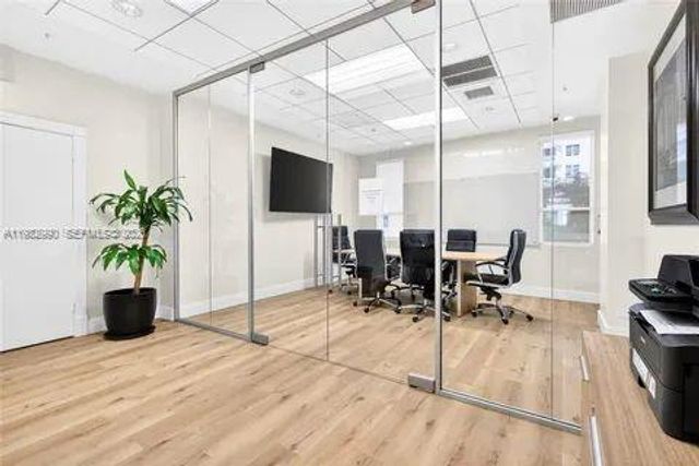 701 Brickell Key Dr. #1611, Miami, FL 33131