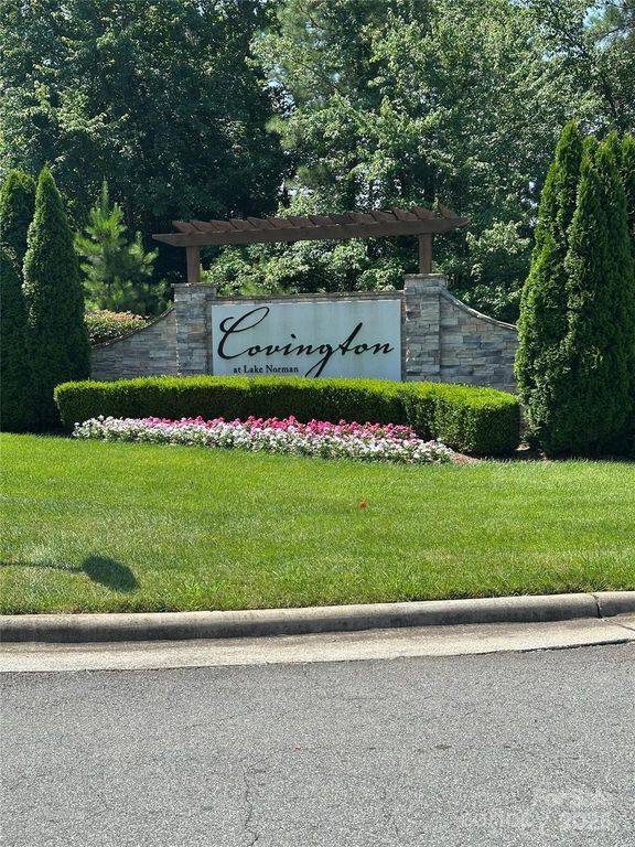 7464 Albemarle Drive, Denver, NC 28037