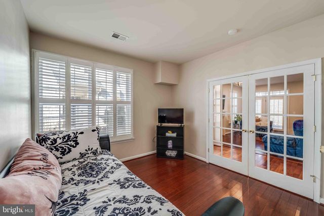 13810 GREENDALE DR, Woodbridge, VA 22191