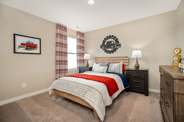 5065 Cothron Dr, White House, TN 37188