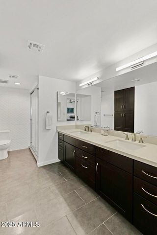 2221 E Nicolet Avenue, Phoenix, AZ 85020