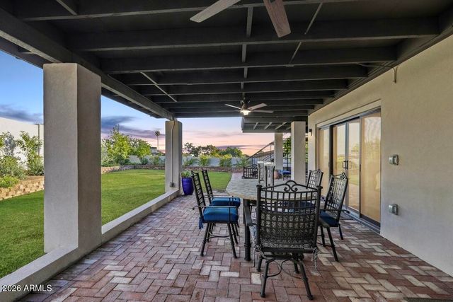 2221 E Nicolet Avenue, Phoenix, AZ 85020