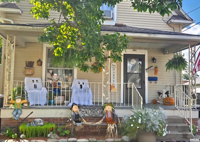 134 N AVENUE D, Canton, IL 61520