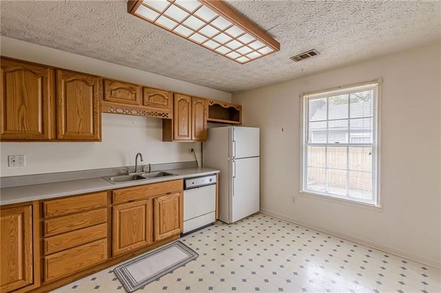 3104 Jackson Street, Hapeville, GA 30354