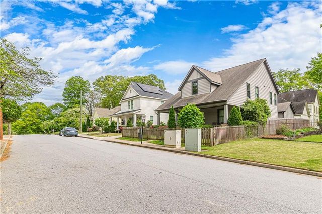 3104 Jackson Street, Hapeville, GA 30354