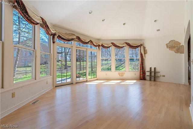 5412 Downingsgate Circle NW, Canton, OH 44718