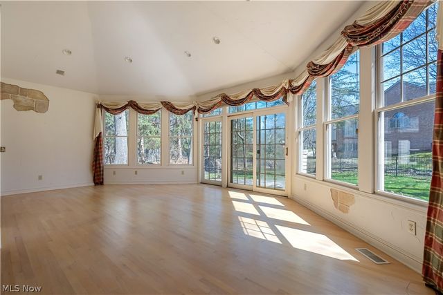 5412 Downingsgate Circle NW, Canton, OH 44718