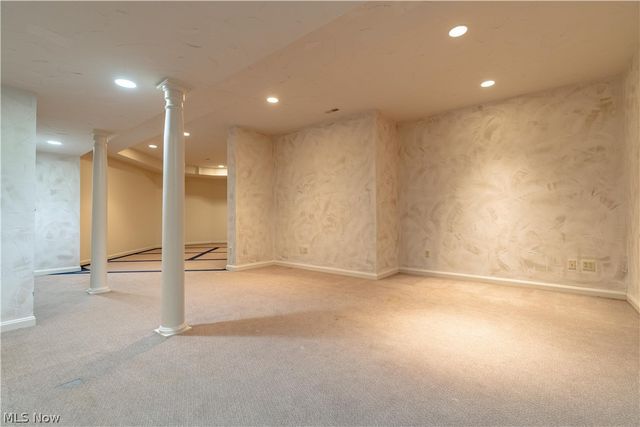 5412 Downingsgate Circle NW, Canton, OH 44718