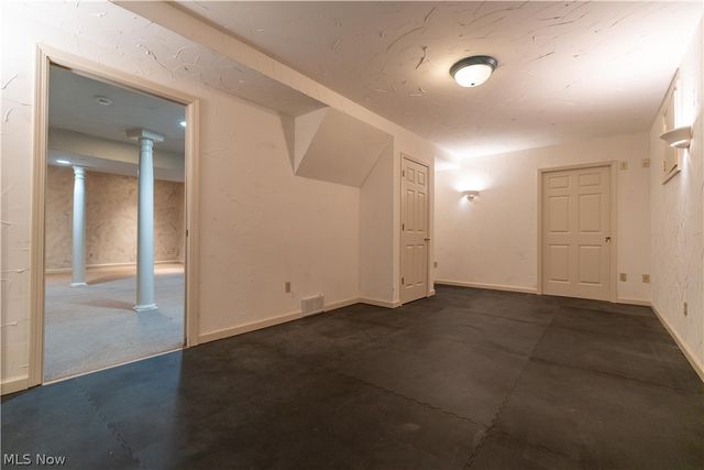 5412 Downingsgate Circle NW, Canton, OH 44718