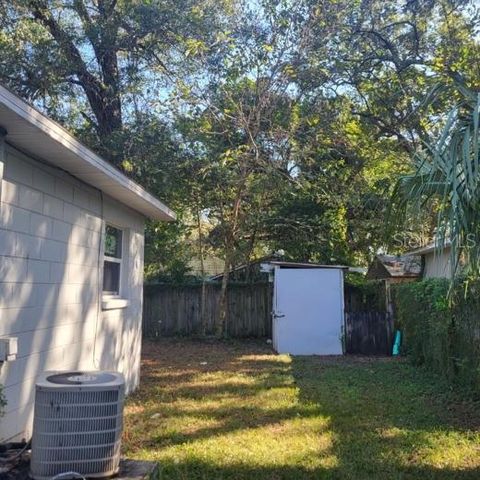 8215 KLONDYKE STREET B, Tampa, FL 33604