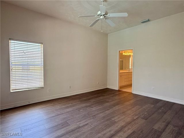 1529 SW 49th TER, Cape Coral, FL 33914