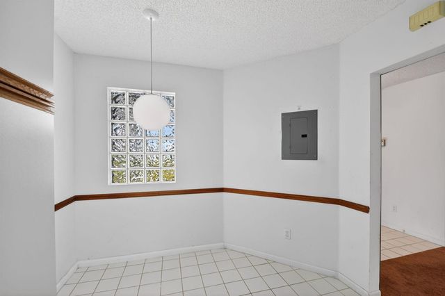 5395 Firenze Drive B, Boynton Beach, FL 33437